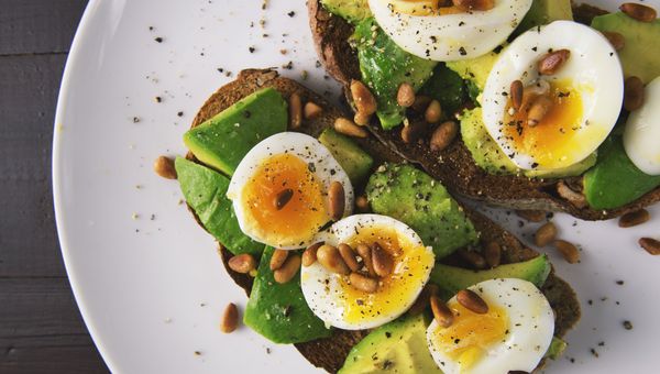 Fresh eggs — high protein food that triggers GLP-1 release and reduces appetite